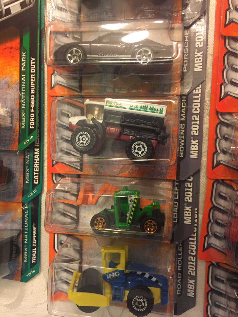 Illustration for article titled Colossal Die-Cast Collection - Box 67 - Whattaya Know, Hot Wheels!